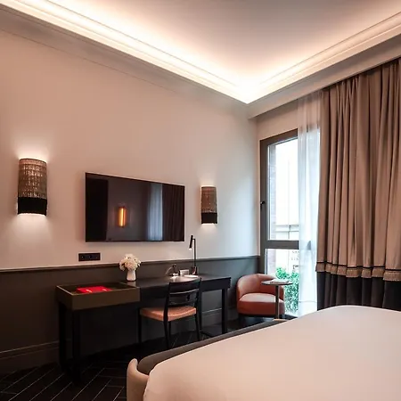 فندق Serras Sevilla 5*